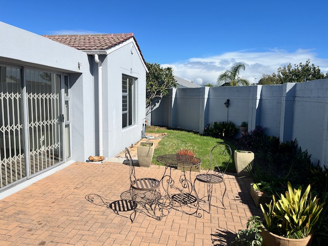 To Let 3 Bedroom Property for Rent in Edgemead Western Cape